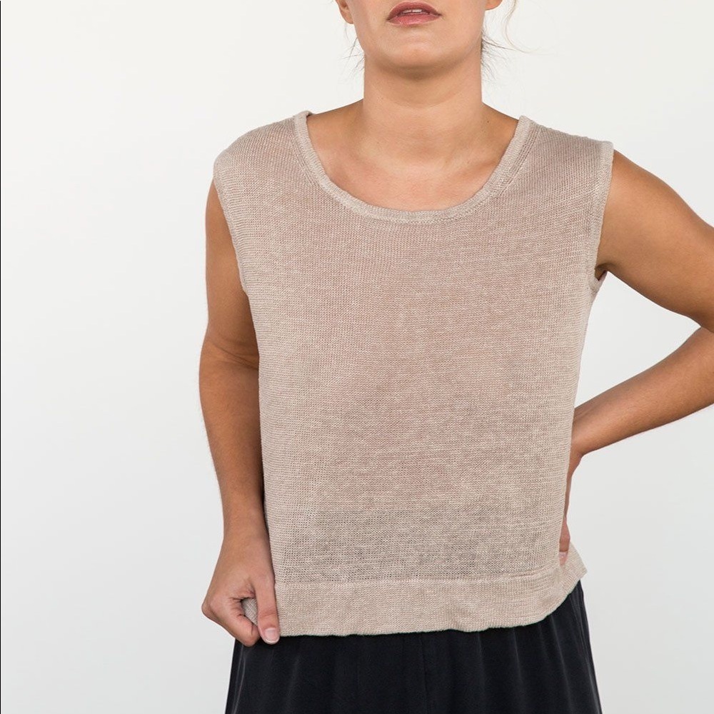 Rare Elizabeth Suzann Knit Crop top size L